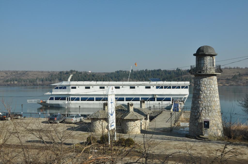 Hotel Brod Panini Veles Exterior foto